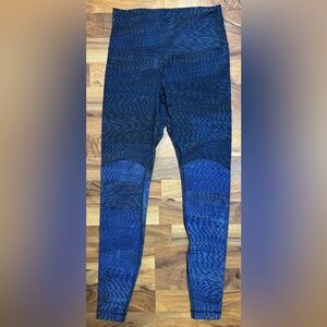 Lululemon Wonder Under High-Rise Tight | Size 6 Blue Pattern | Athleisure Yoga